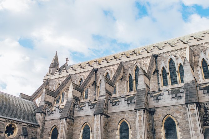 Explore Dublin in 60 Minutes With a Local - Tour Group Size