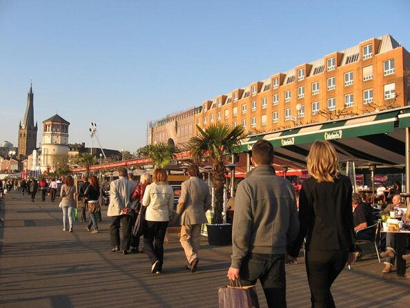 Explore Dusseldorf'S Art and Culture With a Local - Meeting and End Points