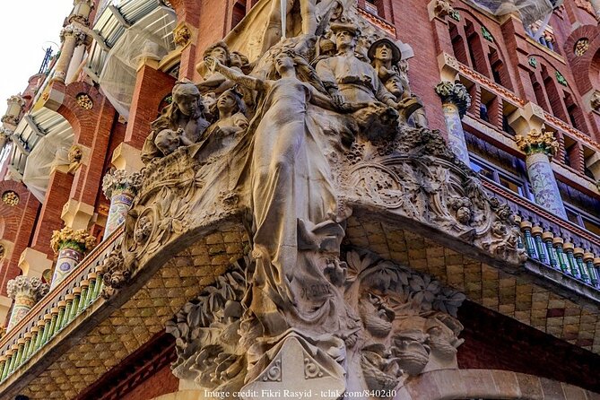 Explore El Born District: Private Half-Day Walking Tour - Embracing the Vibrant Neighborhood Vibe