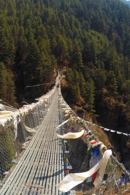 Explore Everest in 5 Days: Kathmandu to Namche Bazaar Trek - Included Services and Exclusions
