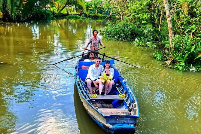Explore Floating Market with Local People - Who Should Consider This Tour?