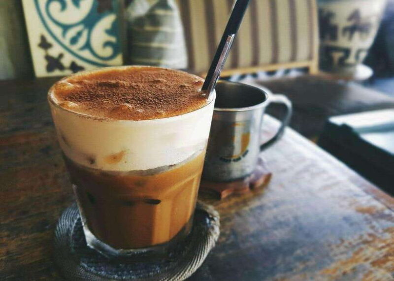 Explore Food Tour, Train Street and Egg Coffee in Capital - Tour Experience and Ambiance