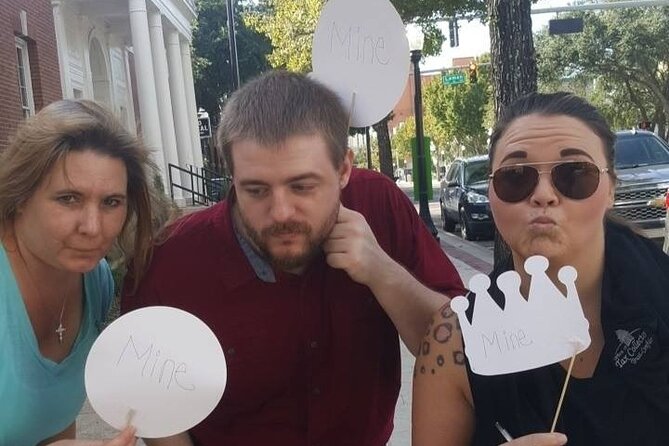 Explore Fort Myers With a Unique Scavenger Hunt by Wacky Walks - Scavenger Hunt: A Unique Adventure