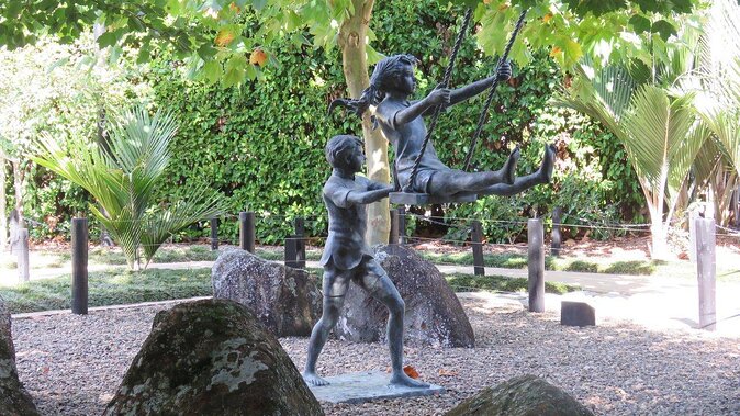 Explore Gardens & Galleries Filled With Incredible Art, Matakana - Onsite Amenities and Dining