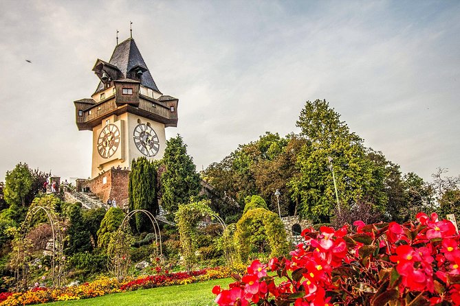 Explore Graz in 60 Minutes With a Local - Discovering the Mur Island