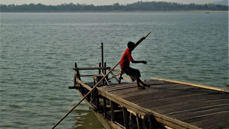 Explore Guwahati: The Gateway to Northeast India (Full Day) - Key Points