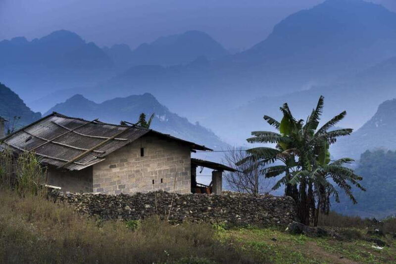 EXPLORE HA GIANG - MA PI LENG - NHO QUE RIVER 3 DAYS 2 NIGHTS - Discovering Dong Van