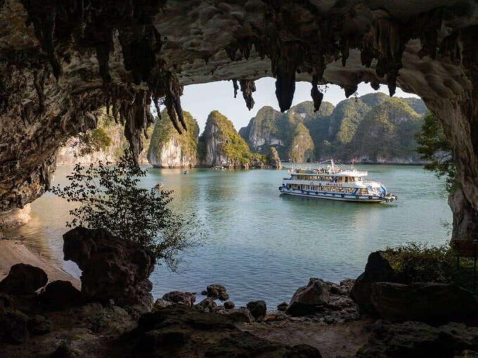 Explore Halong Bay on the BEST Day Cruise With Kayak & Lunch - What to Bring and Expect