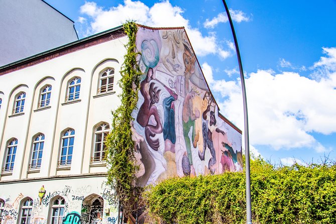 Explore Hamburg in 90 Minutes With a Local - Meeting and End Points
