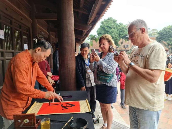EXPLORE HANOI LUXURY CITY HALF-DAY TOUR (AFTERNOON) - Optional Activities