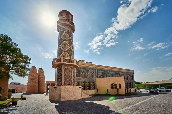Explore Heart of Qatar Doha City Tour With Professional Guide - Doha City Exploration