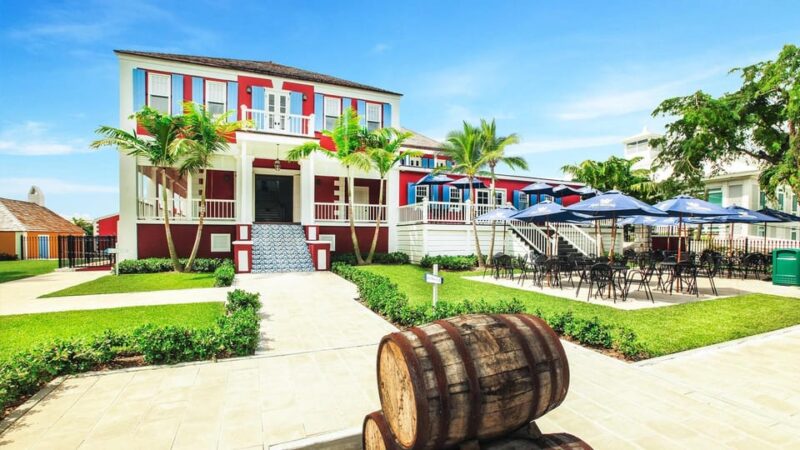 Explore Historic Nassau! - Guided Tour of Queens Staircase