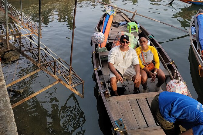 Explore Hoi an Ancient Town and Local Villages With a Local Guide - Discover Romantic Beauty of Hoi An