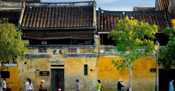 EXPLORE HOI AN CITY TOUR-BOAT RIDE-RELEASE FLOWER LANTERN - Frequently Asked Questions