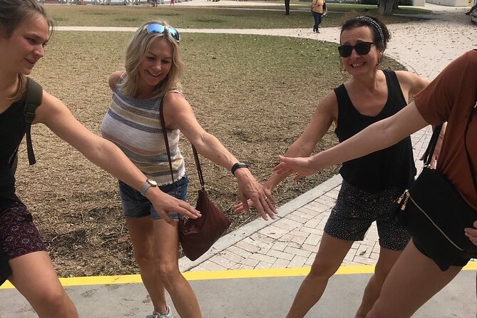 Explore Huntington Beach With a Unique Scavenger Hunt by Crazy Dash - Navigating the Scavenger Hunt Challenge