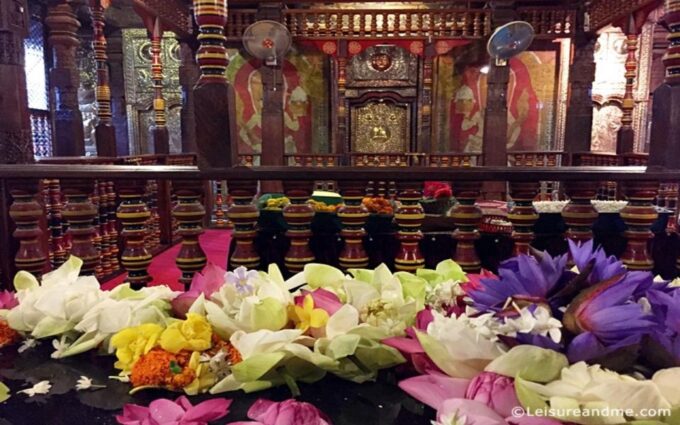 Explore In Kandy With Lesley - Activities and Experiences