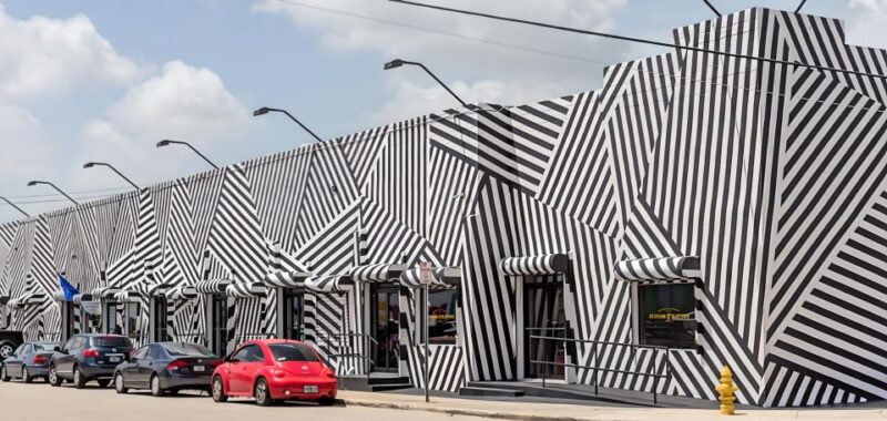 Explore in the Vibrant Art Scene of Wynwood Art Private Tour - History and Transformation