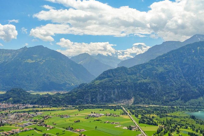 Explore Interlaken in 60 Minutes With a Local - Tour Overview