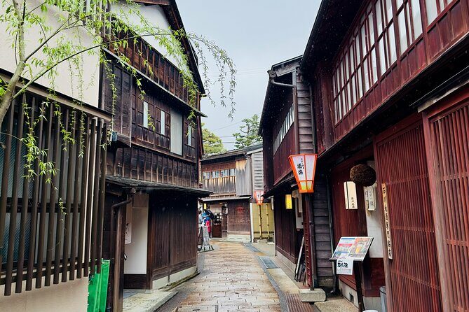 Explore Kanazawa Half Day Private Tour with Local Guide - Introduction to the Kanazawa Private Tour