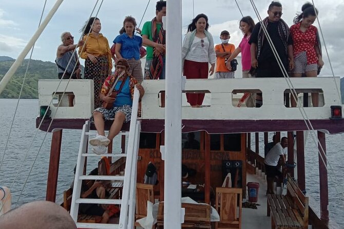Explore Komodo and Swim With Whale Sharks - Wildlife Encounters