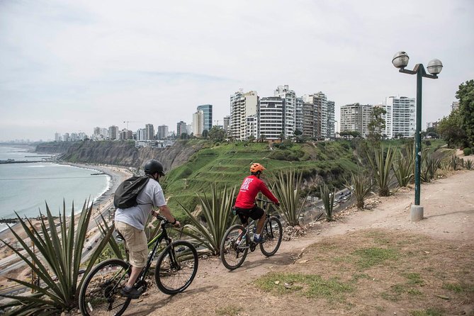 Explore Lima On Bike: Private Coast Cycling Experience - Testimonials and Reviews