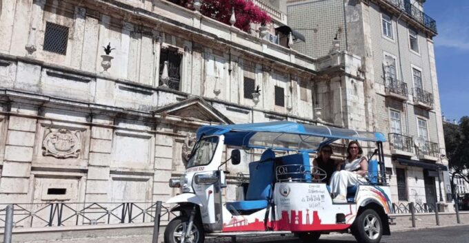 Explore Lisbon: Electric Tuk Tuk With a Local Drink - Frequently Asked Questions