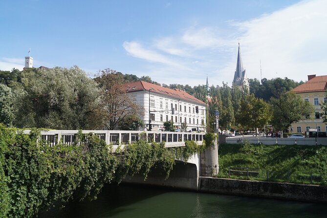Explore Ljubljana in 60 Minutes With a Local - Key Points
