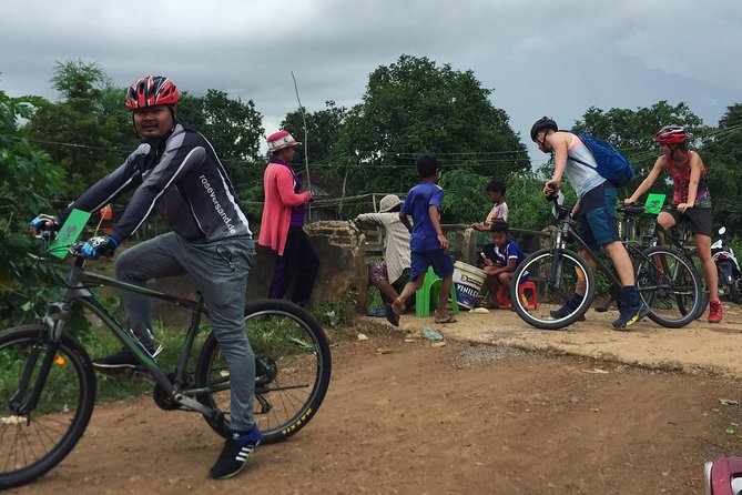 Explore Local Livelihood & Countryside (Half-Day Cycling Tour) - Meeting and Pickup