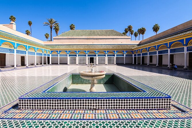 Explore Marrakech From Agadir - Vehicle and Travel Details