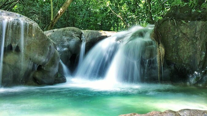 Explore Mayfield Falls - About Your Stay