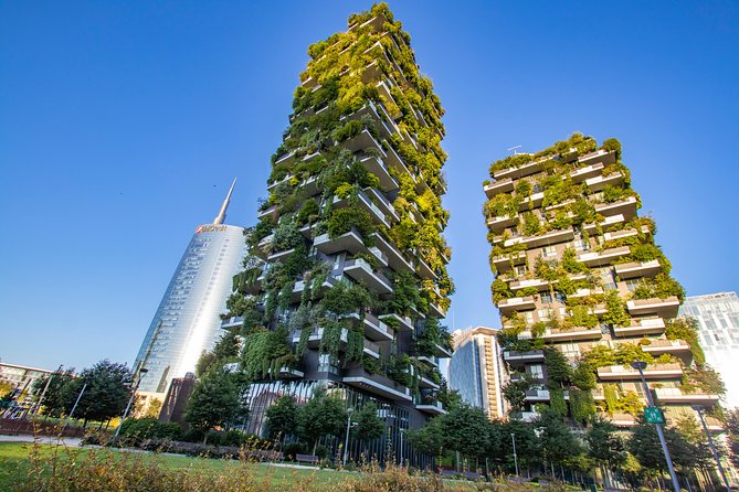 Explore Milan in 90 Minutes With a Local - Small Group Tour Highlights
