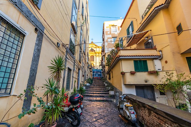 Explore Naples in 60 Minutes With a Local - Itinerary and Experience
