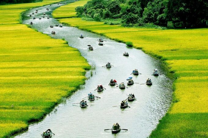 Explore Ninh Binh: Hoa Lu, Tam Coc, Mua Cave Full Day - Inclusions and Pricing