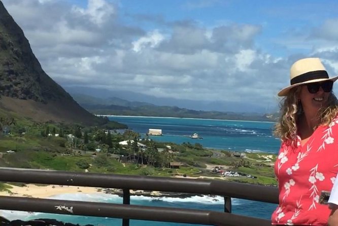 Explore O'Ahu Island With a Friendly Local in a Small Group - Logistics and Inclusions