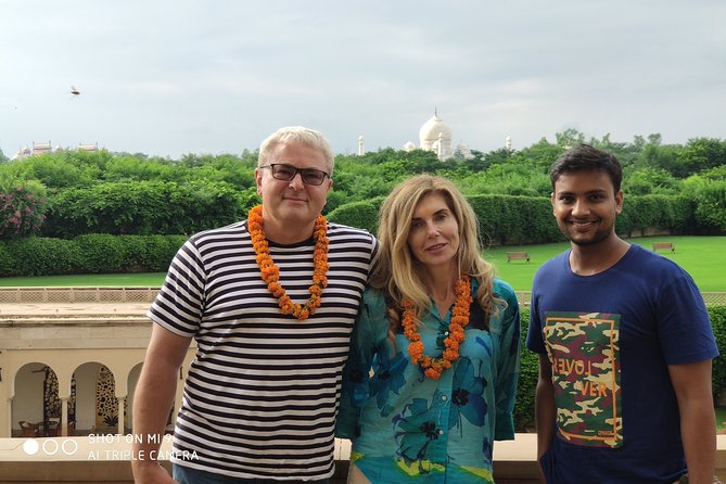 Explore Old City Agra And Amazing Taj Mahal With Private Guide - Tour Inclusions