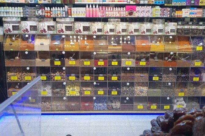 Explore Old Dubai Al Fahidi District Museums Markets Abra - The Experience of an Abra Ride