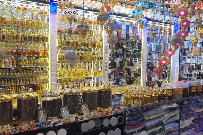 Explore Old Dubai Al Fahidi District Museums Markets Abra - Meeting and Departure Locations