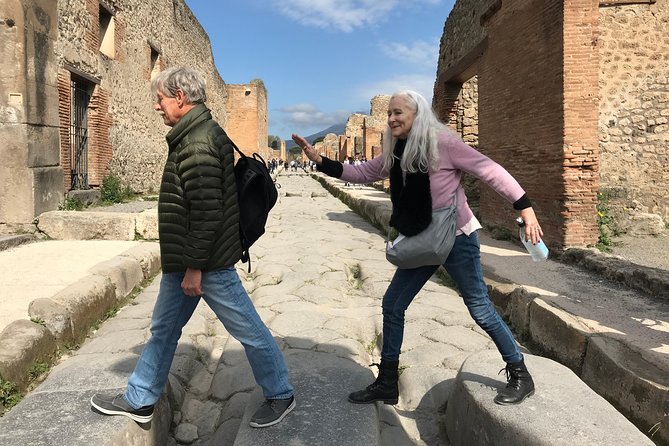 Explore Pompeiis Ruins With Your Private Archaeologist - Transportation and Location