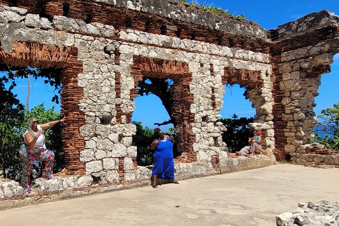 Explore Puerto Ricos West Coast - Transportation and Pickup Details