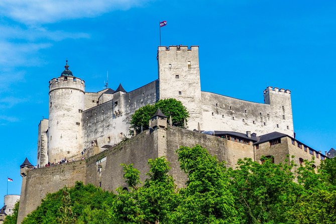 Explore Salzburg in 60 Minutes With a Local - Highlights of the Tour
