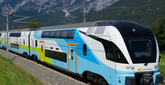 Explore Salzburg With Easy Train Transfer To/From Vienna - Train Punctuality and Reliability