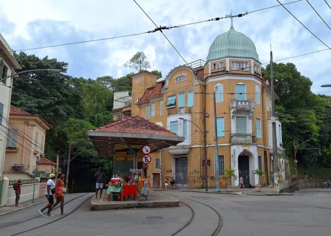 Explore Santa Teresa: Walking Tour With Iconic Tram! - Santa Teresas Rich History and Culture
