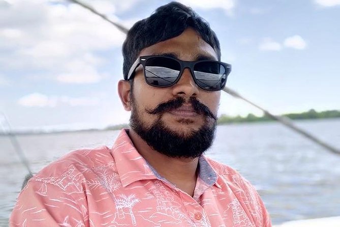 Explore Sri Lanka With Lasith De Silva - Meeting and Pickup Options