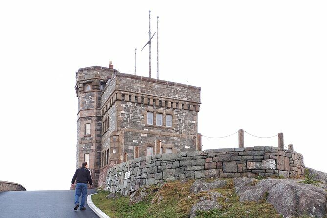 Explore St. John's Scenic Bus Tour to Cape Spear and Quidi Vidi - An In-Depth Look at the Itinerary