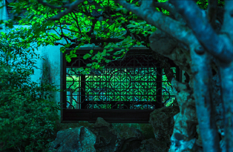 Explore Suzhous Hidden Gardens&Enchanting Tongli Watertown - Explore the Suzhou Silk Museum