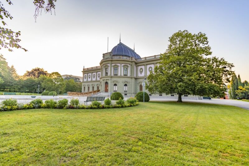 Explore the Best Guided Intro Tour of Geneva With a Local - Inclusive Tour Experience Details