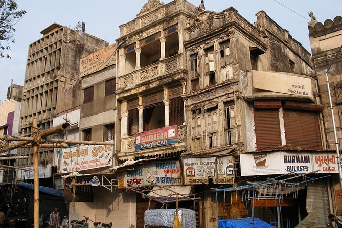 Explore the Best of Ahmedabad by Car (Guided Full Day City Sightseeing Tour) - Reviews and Feedback