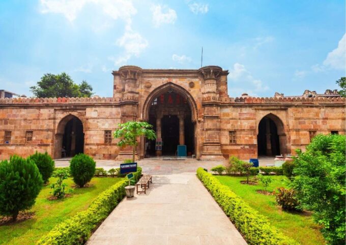 Explore the Best of Ahmedabad by Car (Guided Full Day Tour) - Inclusions