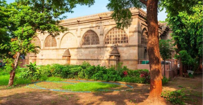 Explore the Best of Ahmedabad by Car (Guided Full Day Tour) - Exclusions