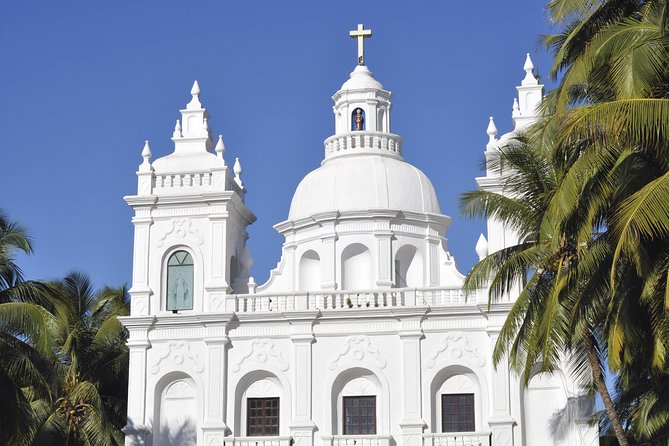 Explore the Best of North Goa by Car (Guided Full Day City Sightseeing Tour) - Explore Old Goa Churches